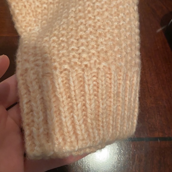 Calvin Klein sweater - Picture 3 of 6